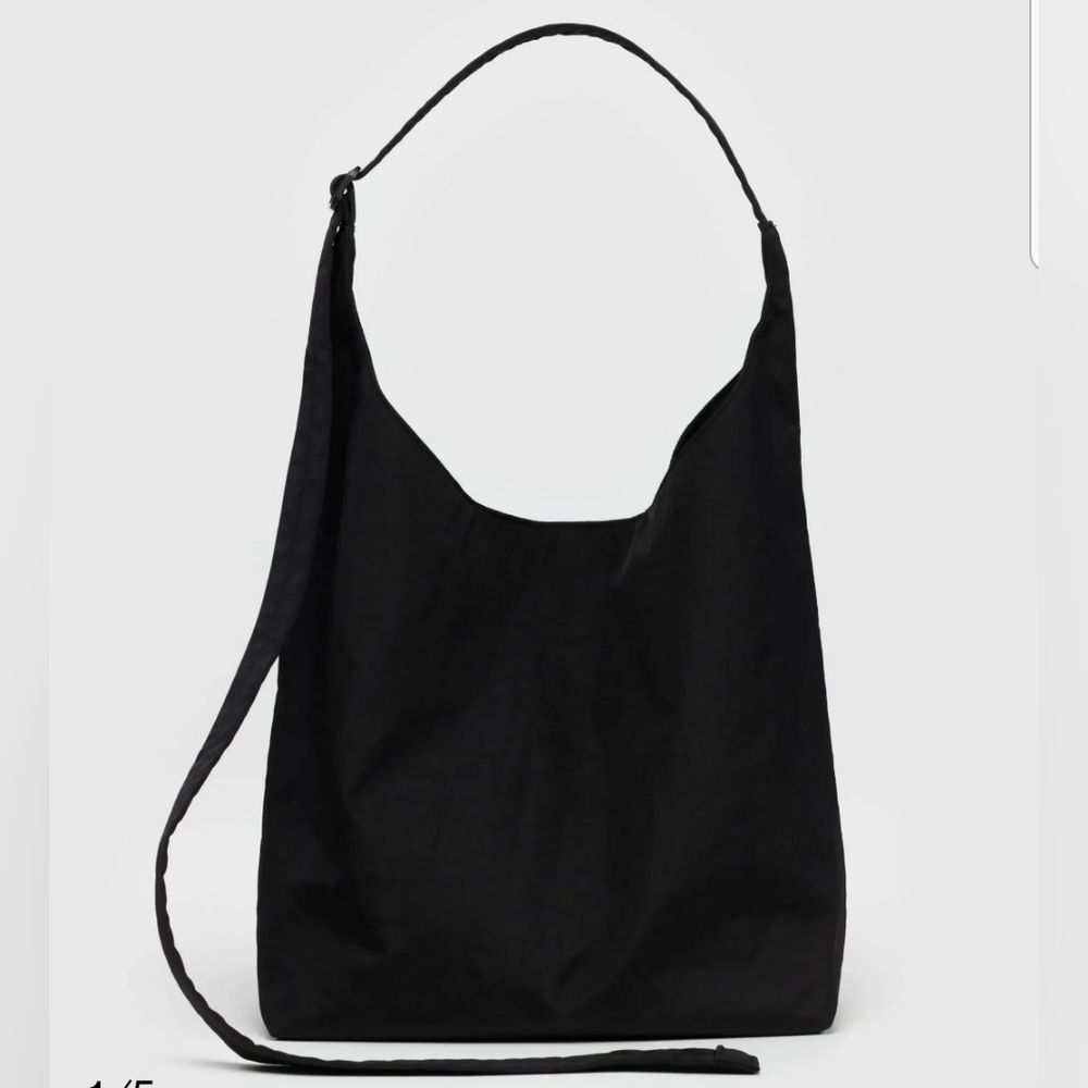 BAGGU Black Shoulder Bag
